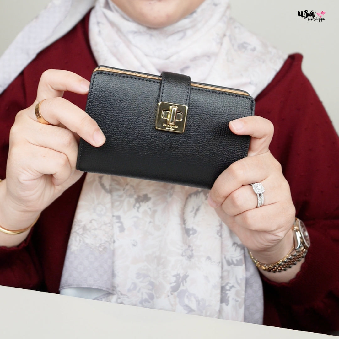 Why the Kate Spade Phoebe Medium Wallet in Black Is the Everyday Wallet You’ll Keep Using Again and Again