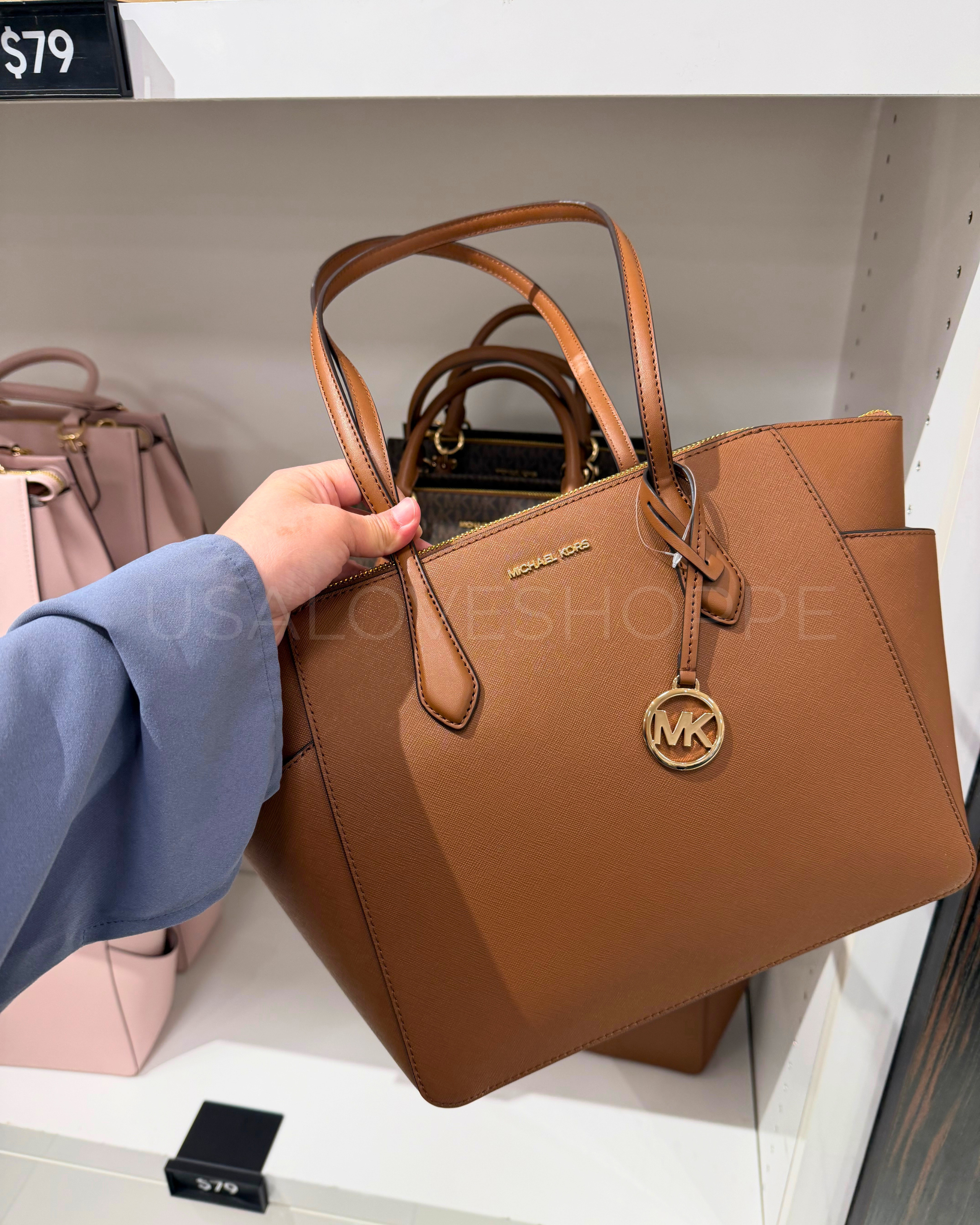 How to Shop Smart for Luxury in 2026