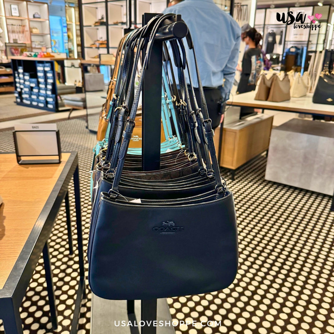 Discover Elegance with the Coach Penelope Shoulder Bag: A Style Statem