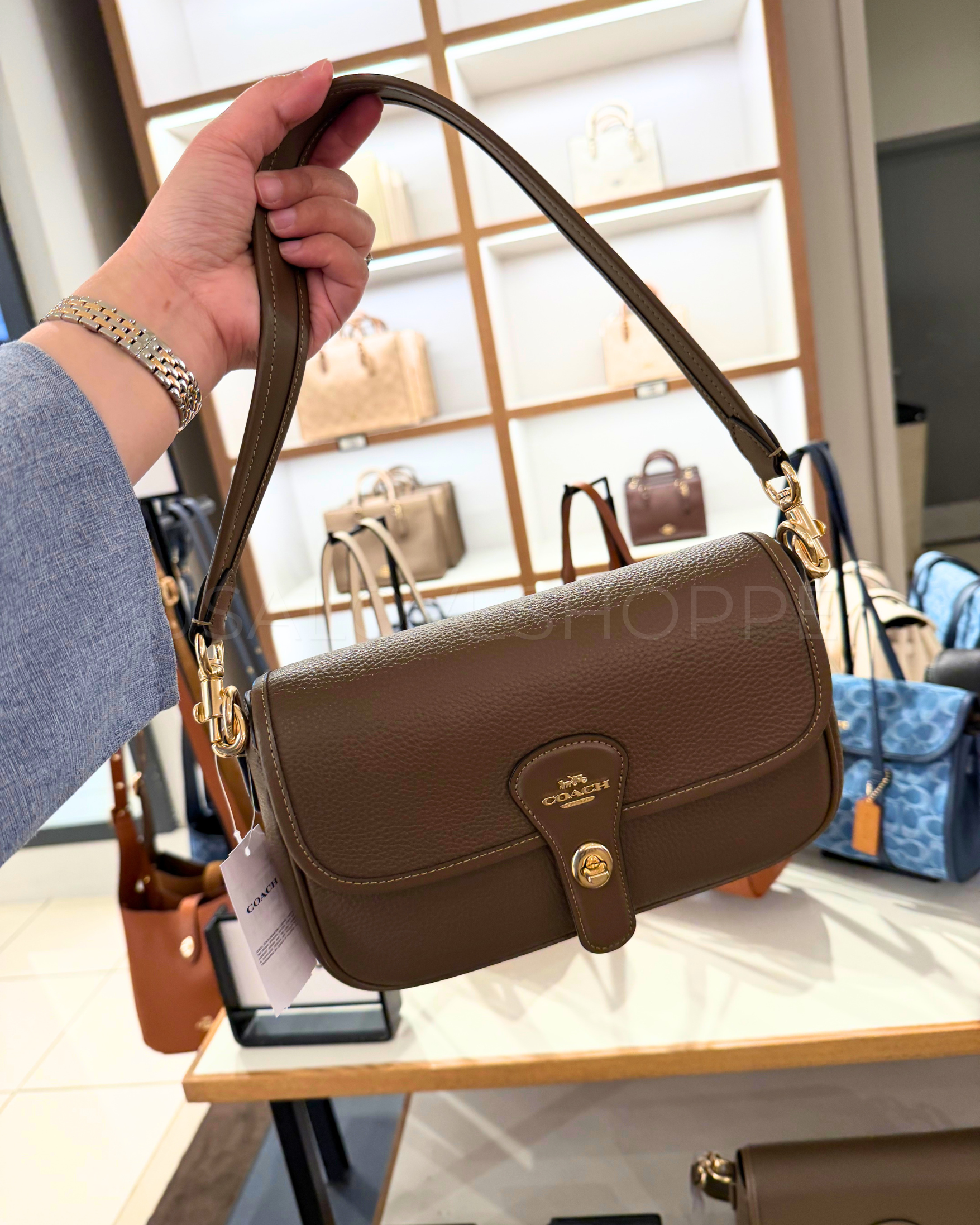 How to Spot Authentic Coach Bags When Shopping Online?