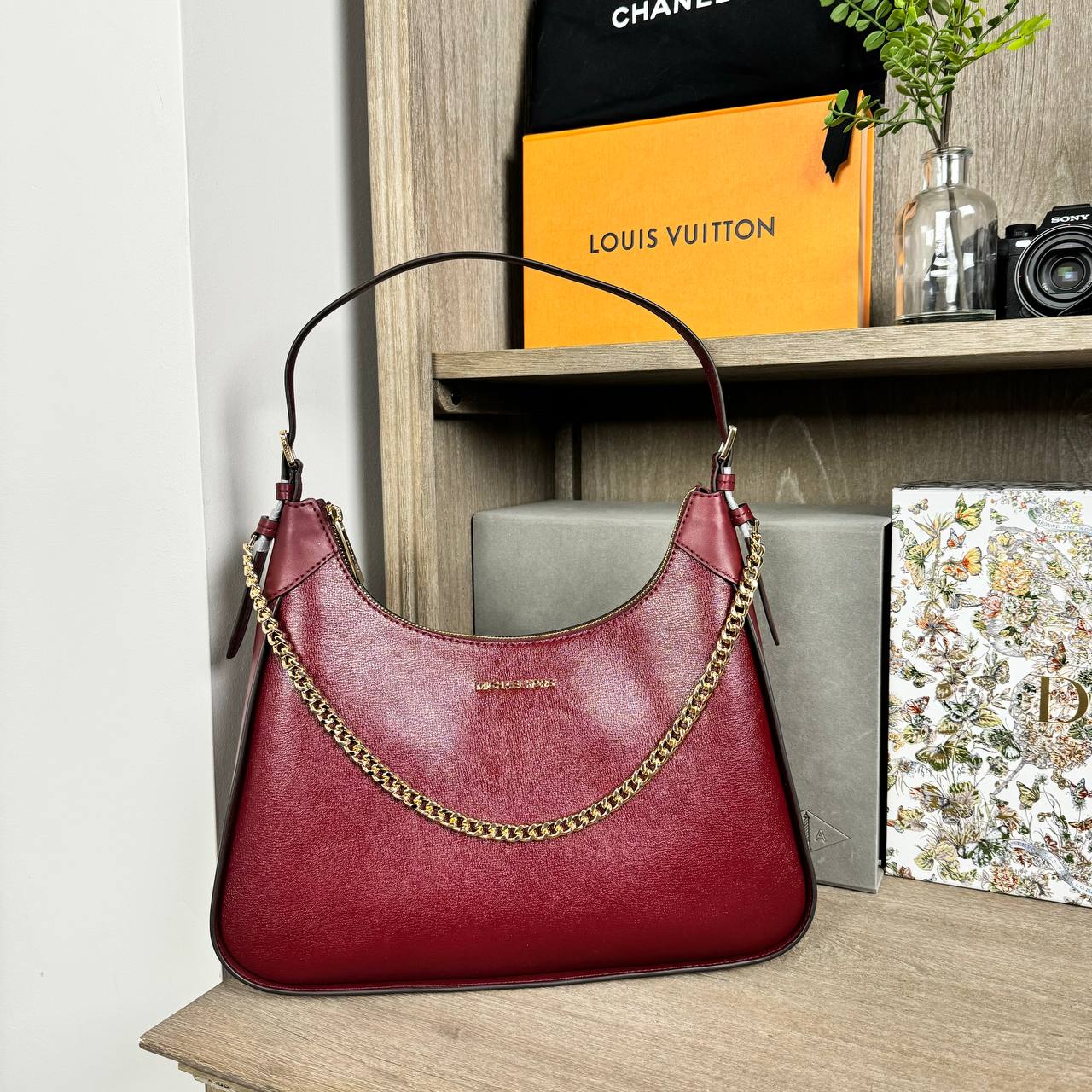 Michael kors cheap red hobo bag