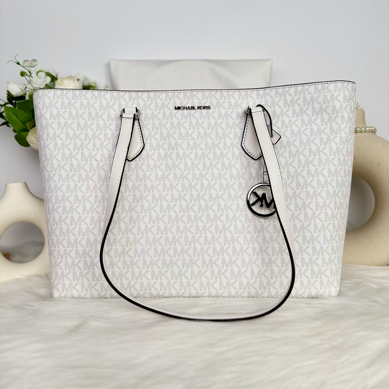 Michael Kors Bag Malaysia Michael Kors Sheila Large MF Tote in Signature Optic White 35T4S6HT9B