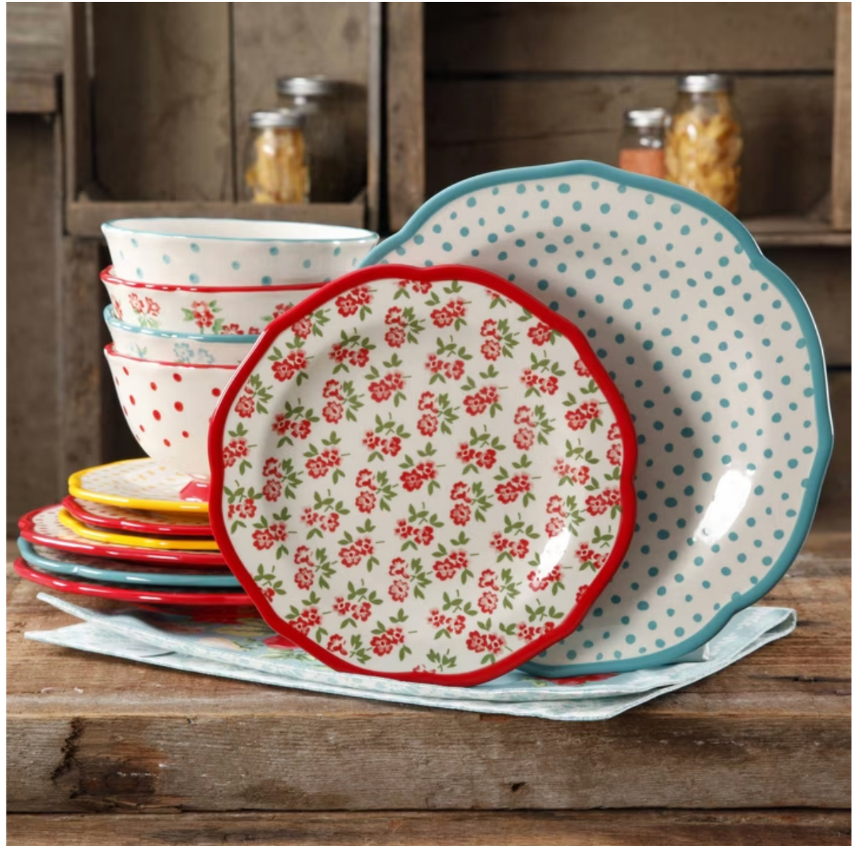 The Pioneer Woman Timeless Floral & Retro Dot 12-Piece Stoneware Dinnerware Set – Multicolour