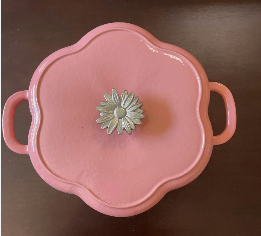 The Pioneer Woman Timeless Beauty 3-Quart Enamel-on-Cast-Iron Dutch Oven – Pink