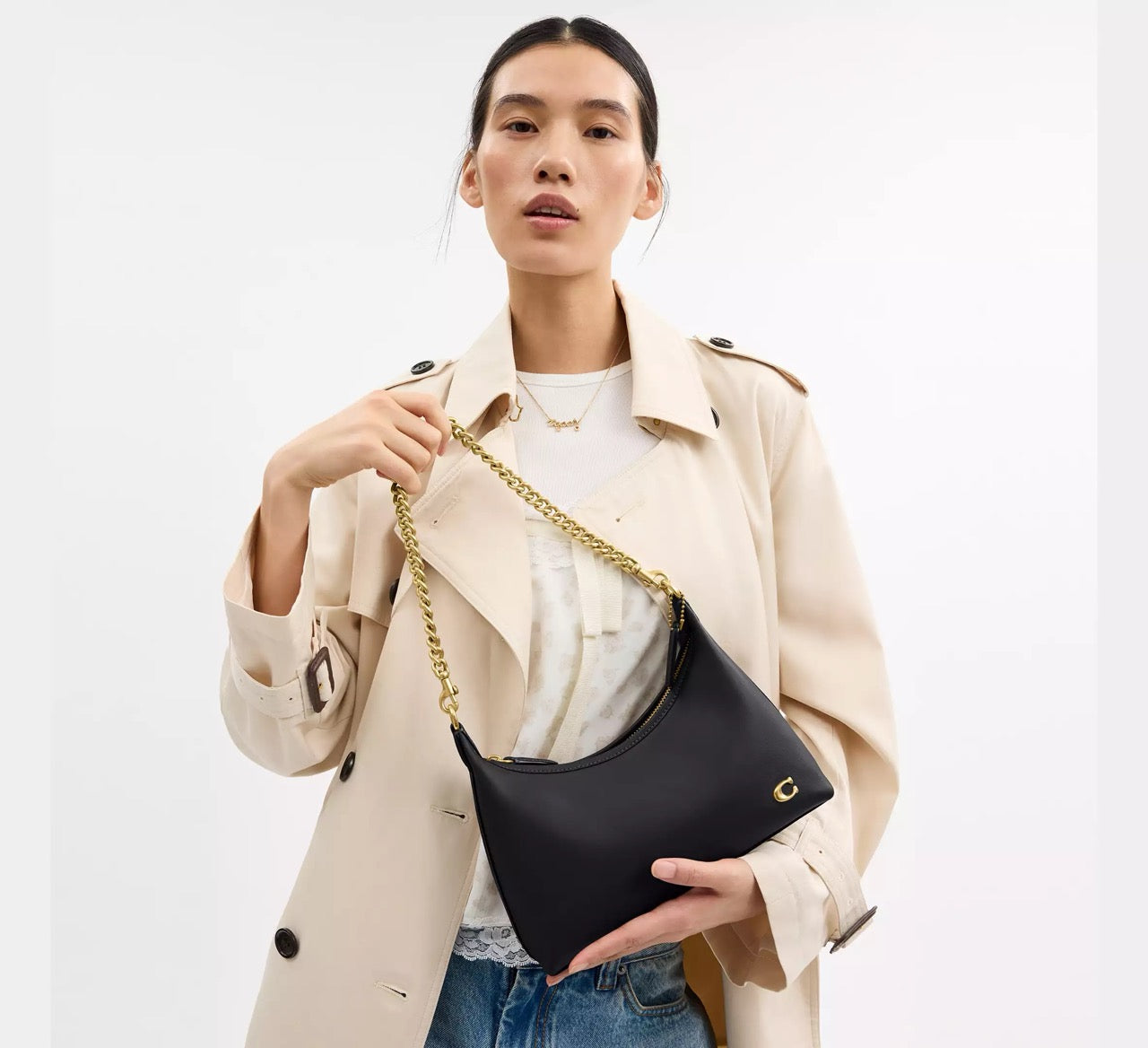 Why Neutral Handbags Never Go Out of Style