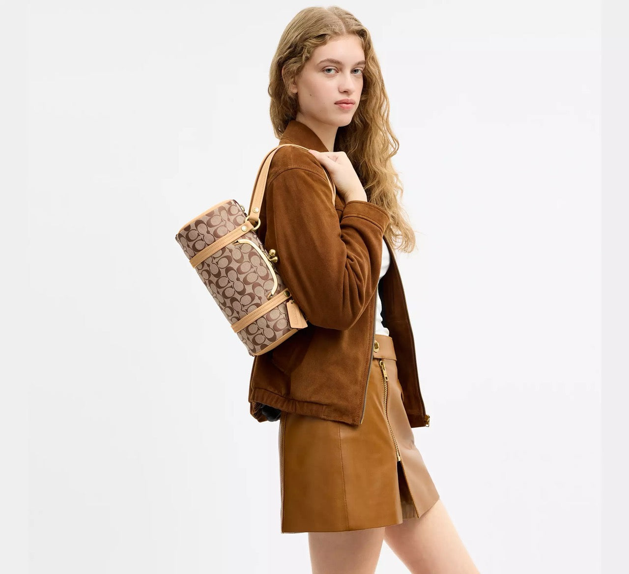 Coach Kisslock Barrel Bag 28 in Signature Jacquard: The Vintage-Inspired Coach Handbag Malaysia Is Falling in Love With