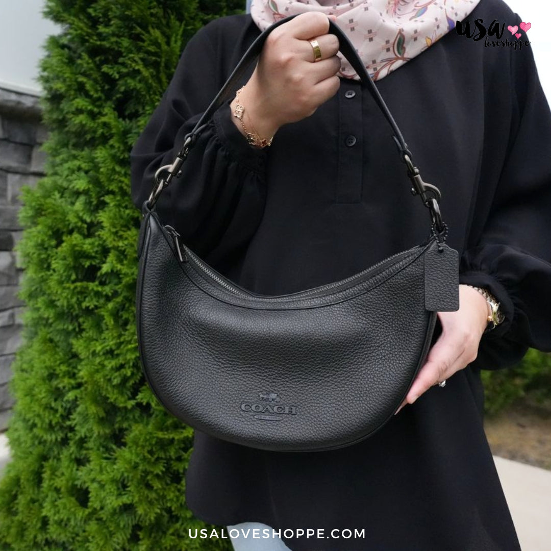 Discover the Elegance of Coach Aria Shoulder Bag – Now Within Your Reach!