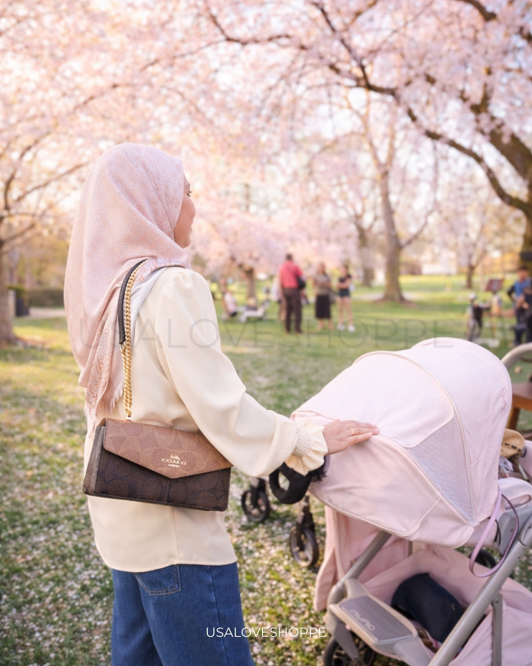 Coach Klare Envelope Crossbody Bag (CBI99) – The Quiet Luxury Must-Have Every Malaysian Is Loving 🤎