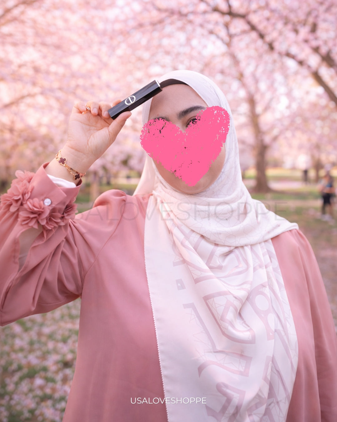 💄 Dior Rouge On Stage 222 – The Viral Lipstick Everyone’s Talking About