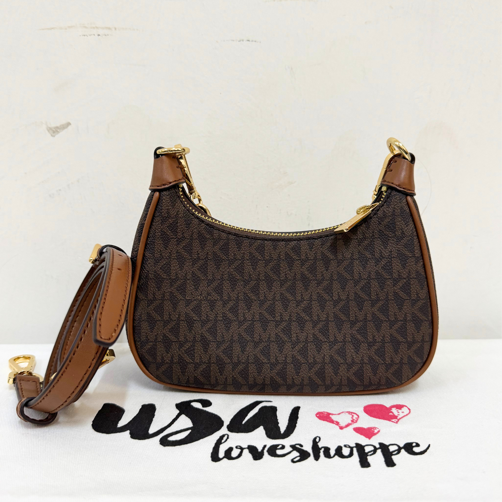 [AUCTION][READY STOCK MY] Michael Kors Cora Mini Zip Pouchette in Signature Brown (35R3G4CC1B)