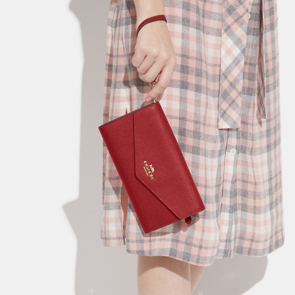 Coach Travel Envelope Wallet in 1941 Red (C0707)