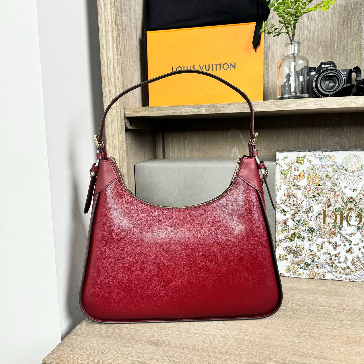 Michael kors clearance red hobo bag