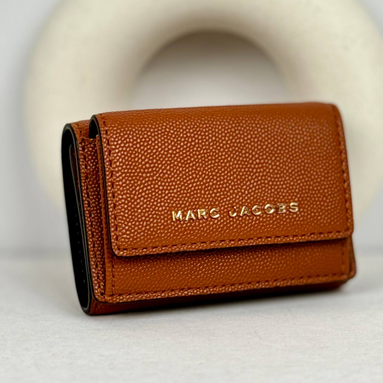 (CLEARANCE) MJ Leather Trifold Wallet in Smoked Almond (M0016994-240)