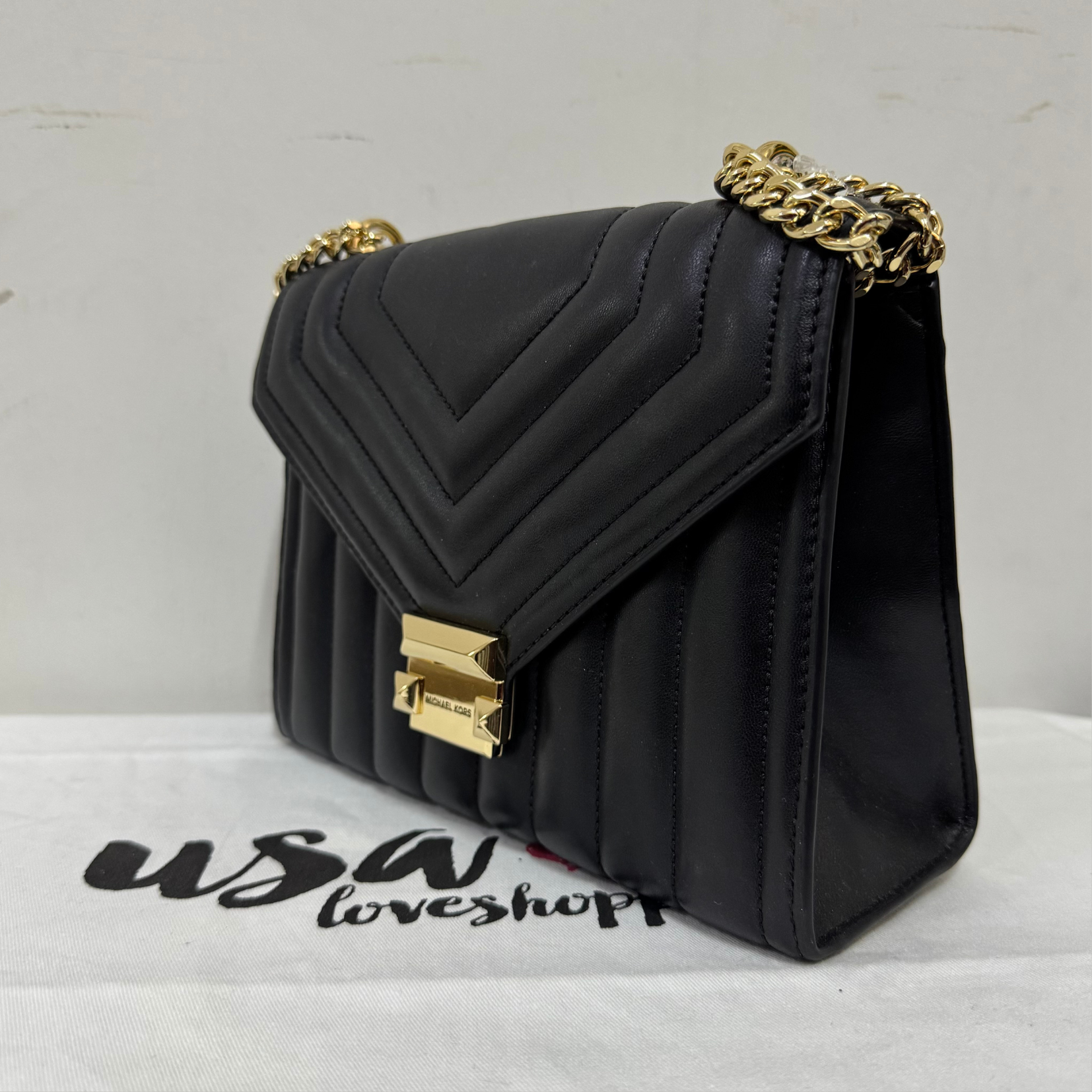 [AUCTION][READY STOCK MY] Michael Kors Whitney Medium Flap Chain Shoulder Bag in Black (GHW) (35R4GWHL6U)
