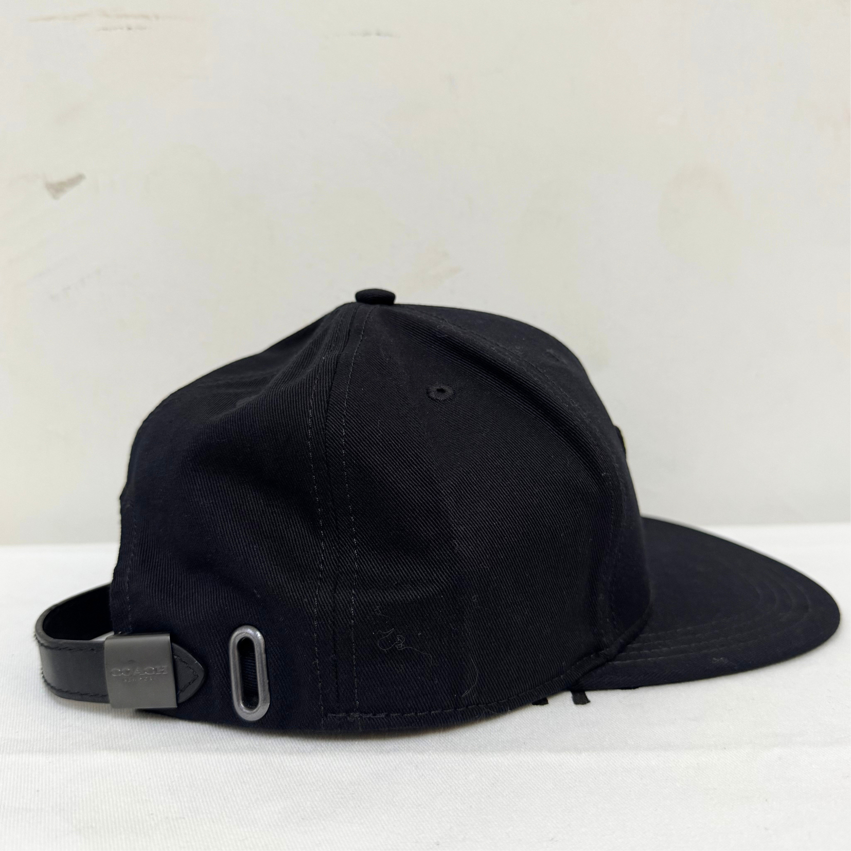 [AUCTION][READY STOCK MY] Coach Neon Flat Brim Hat (F38892)