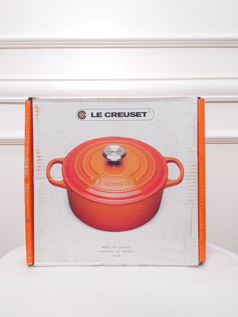 [READY STOCK MY] LE CREUSET SIGNATURE ROUND CASSEROLE 4.5 QT IN OCEAN
