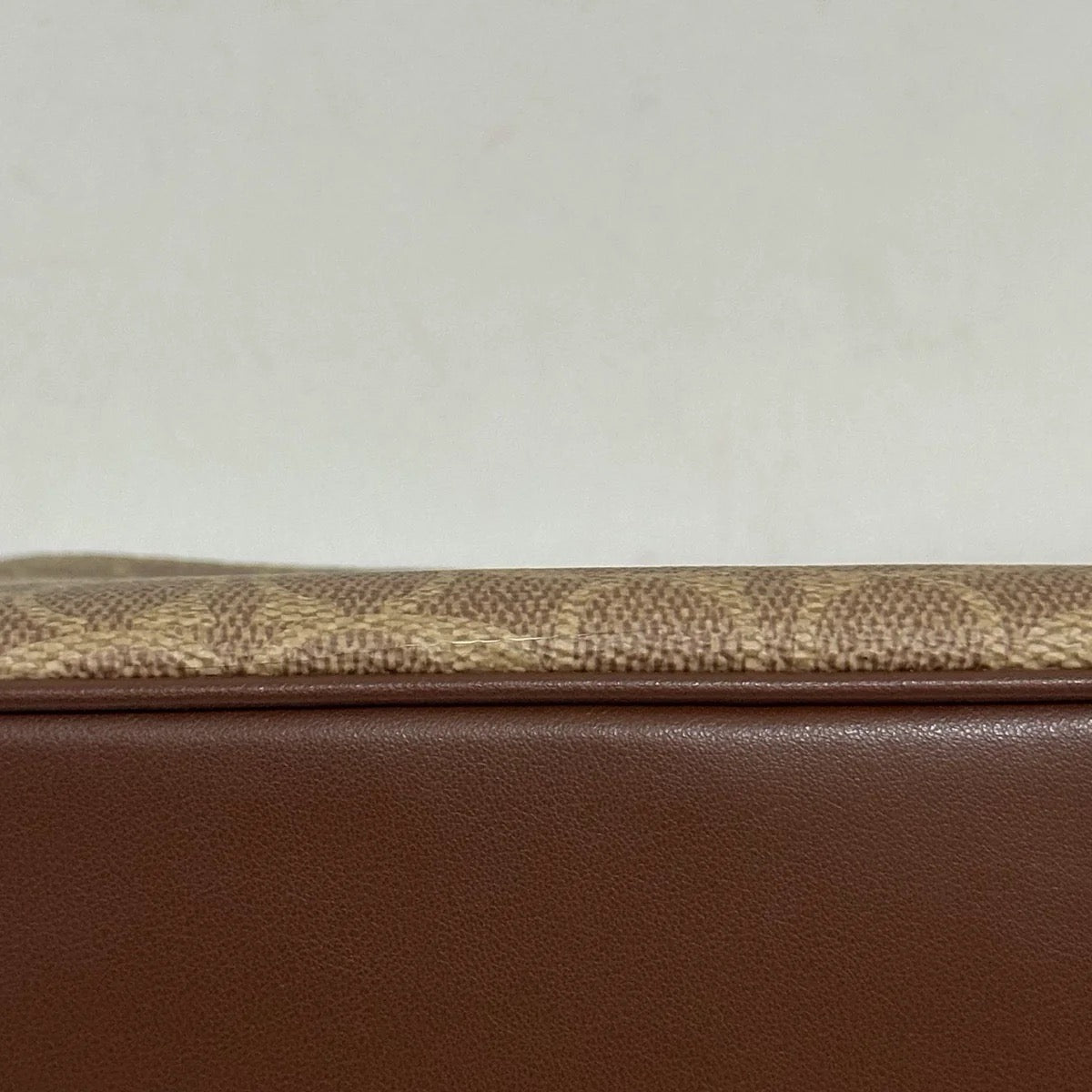[AUCTION][DEFECT][READY STOCK MY] COACH Teri Shoulder Bag In Signature Canvas In Tan/Brown (CV933)