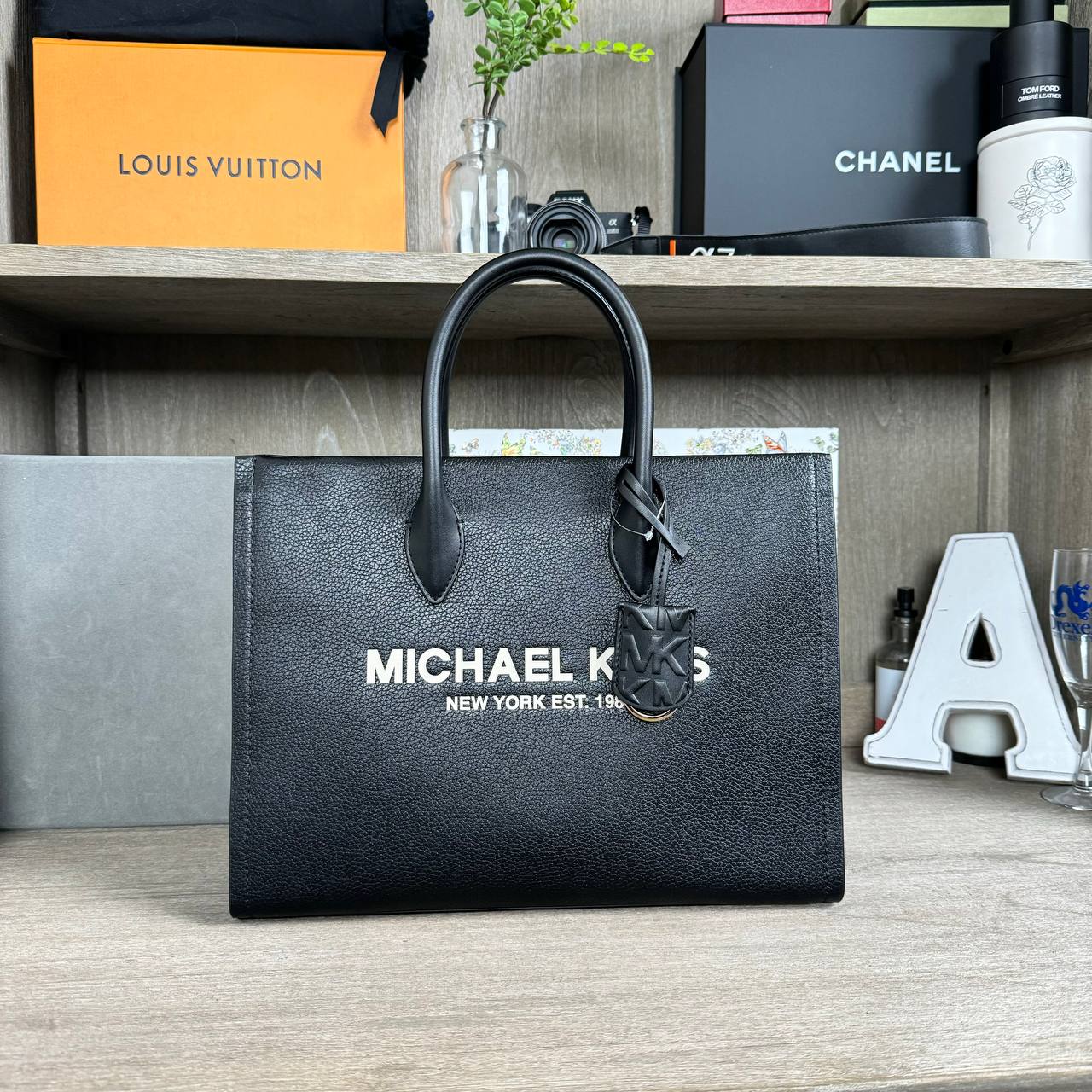 Michael Kors Mirella Medium EW Tote in Black Multi (35S2G7ZT7L)