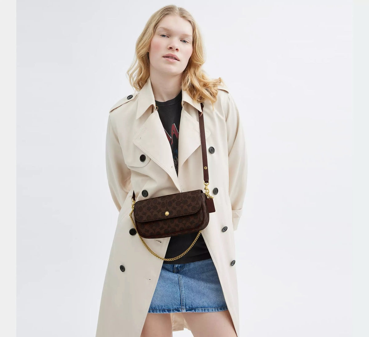 [WEB EXCLUSIVE][INCOMING ETA 30 DAYS] COACH Brook Flap Chain Bag In Signature Canvas in Maple (CAN91)