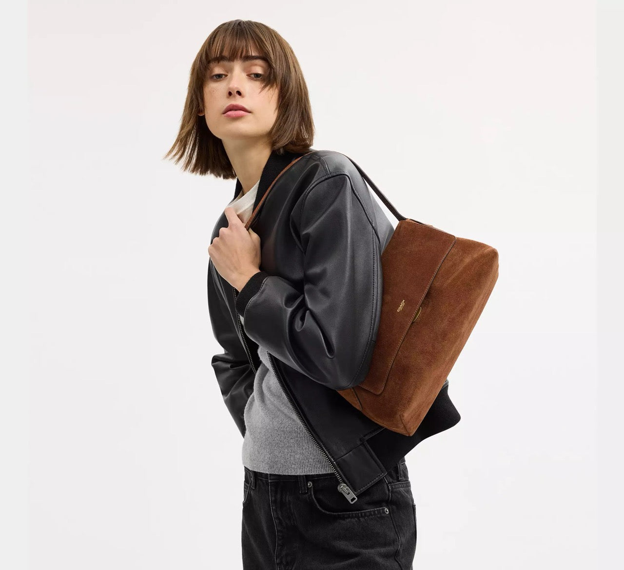 [INCOMING ETA 30 DAYS] COACH Chelsea Shoulder Bag 30 in Warm Brown (CDS59)