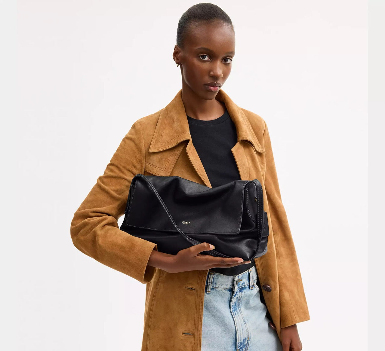 [INCOMING ETA 30 DAYS] COACH Chelsea Shoulder Bag 36 in Black (CDS62)