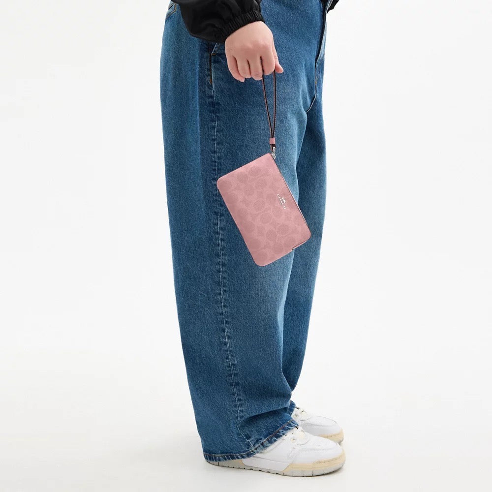 [INCOMING ETA 30 DAYS] COACH Corner Zip Wristlet In Signature Canvas in Dusty Pink (SHW)(CAQ75)
