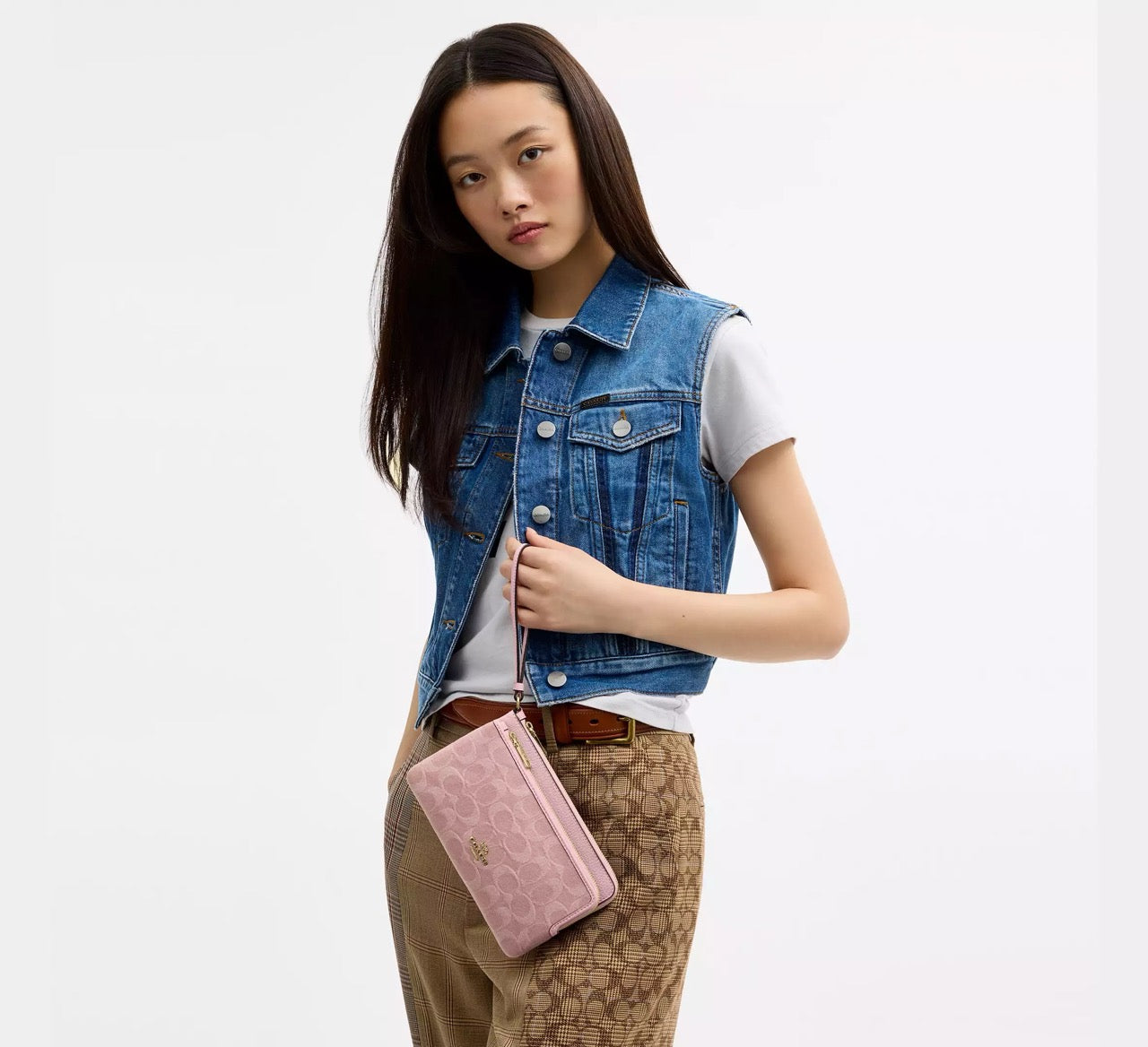 [INCOMING ETA 30 DAYS] COACH Double Zip Wallet In Signature Denim in Light Pink (CDN22)