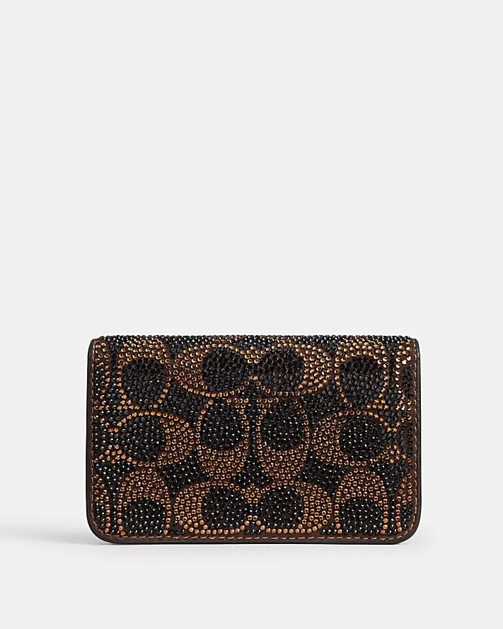 [WEB EXCLUSIVE][INCOMING ETA 30 DAYS] COACH ESSENTIAL SLIM CARD CASE WITH CRYSTAL SIGNATURE IN DARK CHOCOLATE (CGM75)