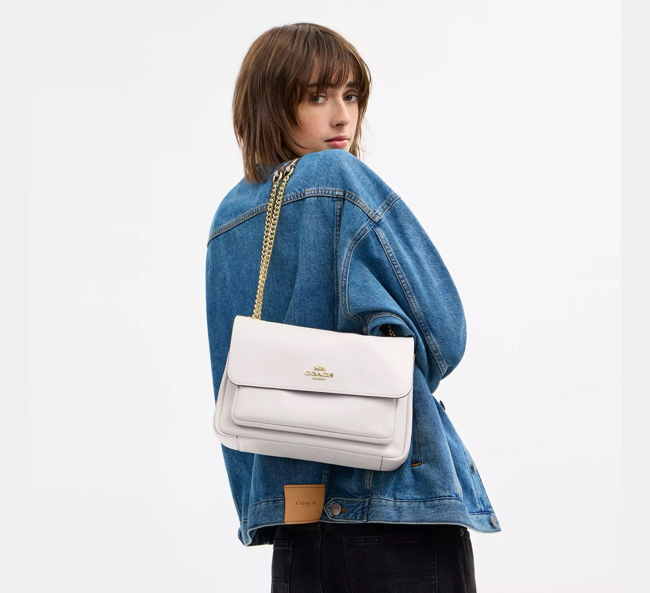 [INCOMING ETA 30 DAYS] COACH Elodie Crossbody Bag in Chalk (CCF09)