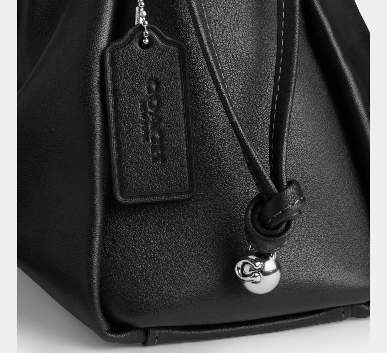 [WEB EXCLUSIVE][INCOMING ETA 30 DAYS] COACH Faye Large Shoulder Bag in Black (CCE68)