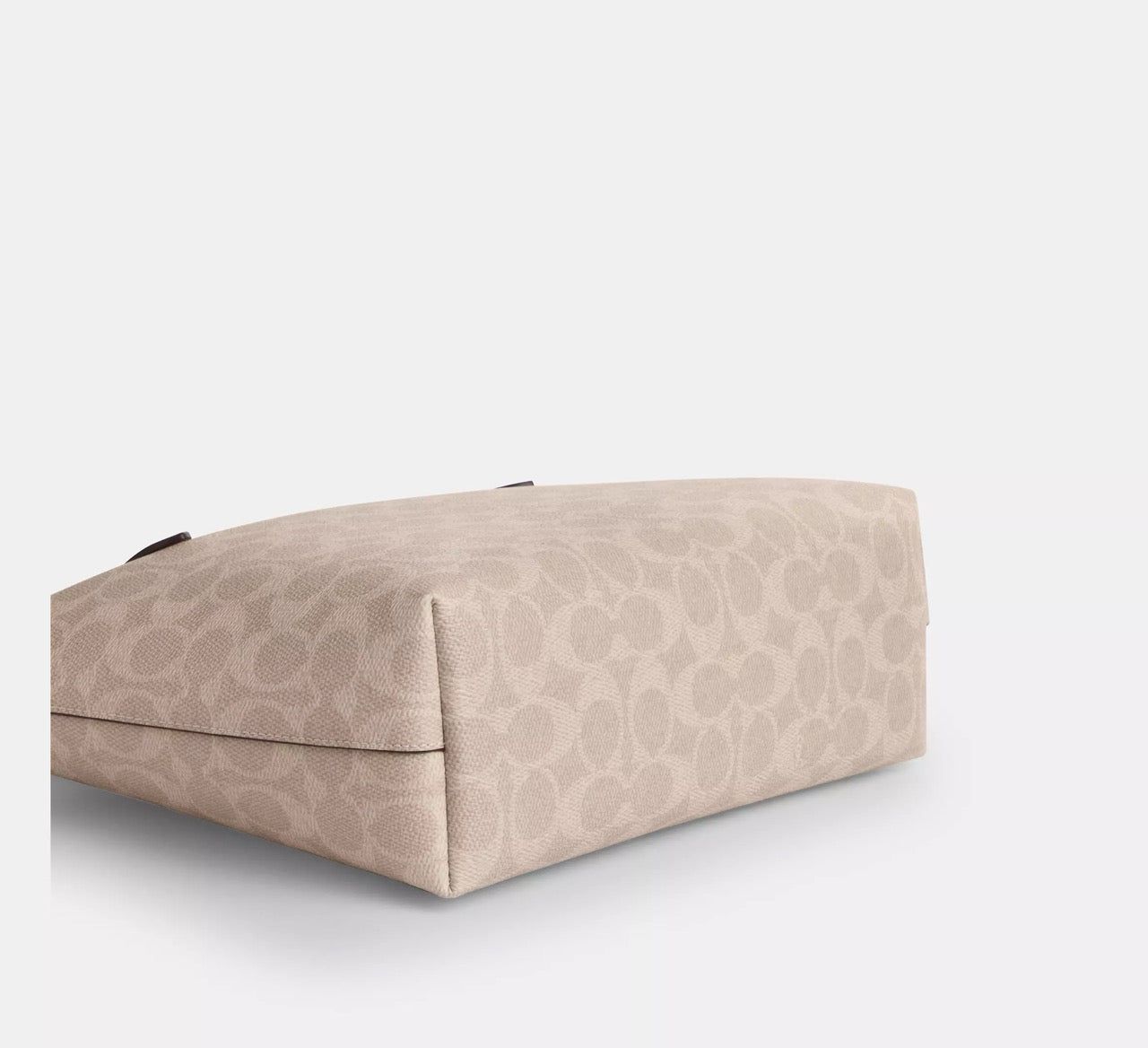 [INCOMING ETA 30 DAYS] COACH Fiona Zip Tote Bag In Signature Canvas in Sand/Chalk (CBT18)