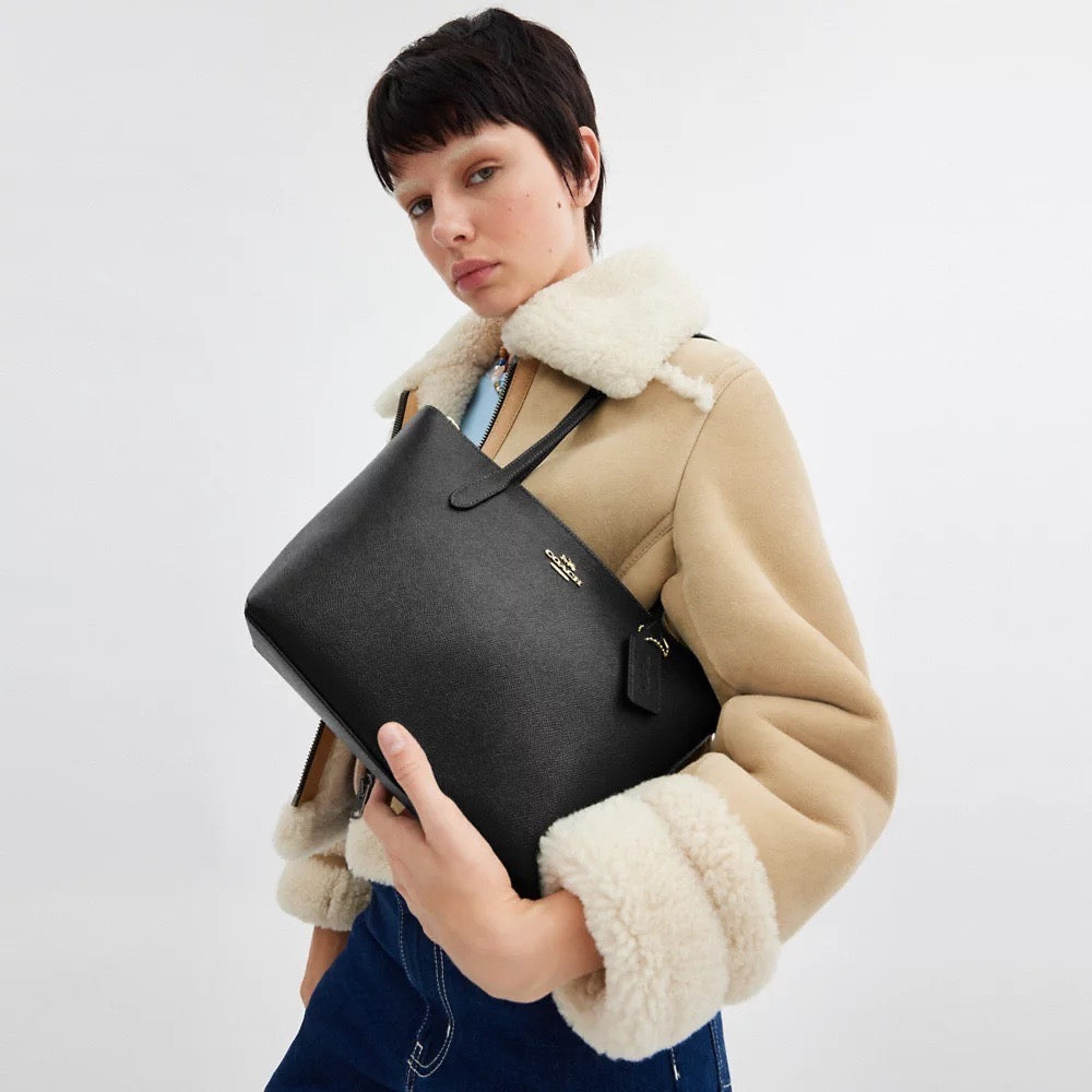 [INCOMING ETA 30 DAYS] COACH Fiona Zip Tote Bag in Black (CW395)