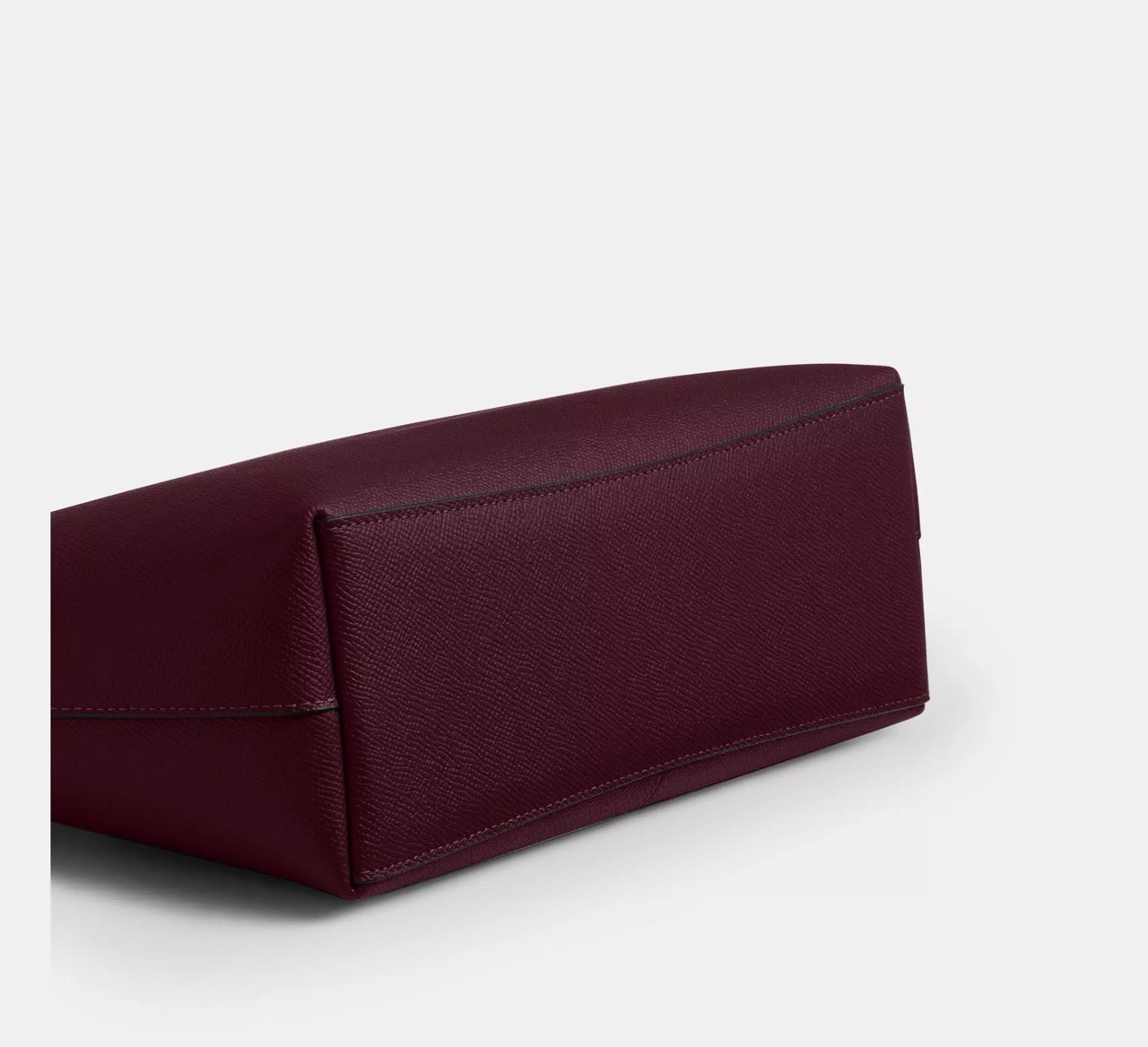 [INCOMING ETA 30 DAYS] COACH Fiona Zip Tote Bag in Dark Wine (CW395)