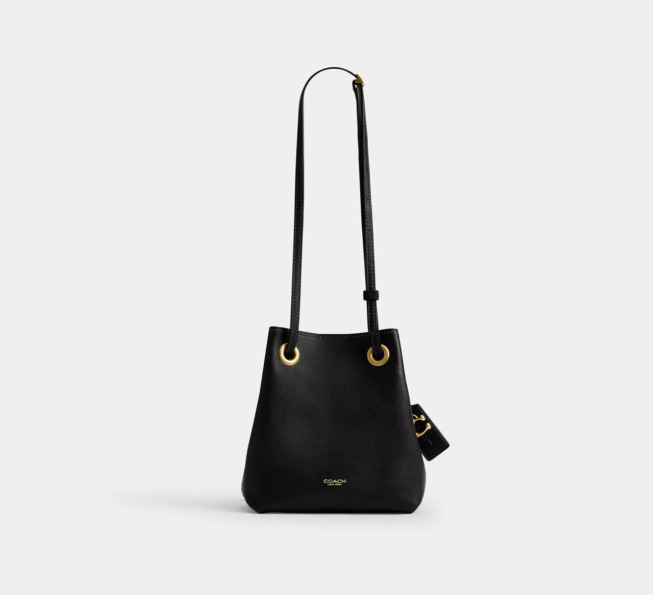 [INCOMING ETA 30 DAYS] COACH Jade Drawstring Bag in Black (CER84)