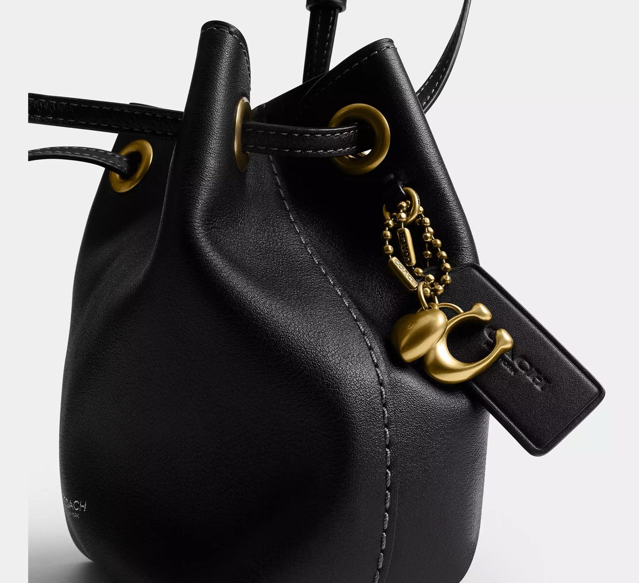 [INCOMING ETA 30 DAYS] COACH Jade Drawstring Bag in Black (CER84)
