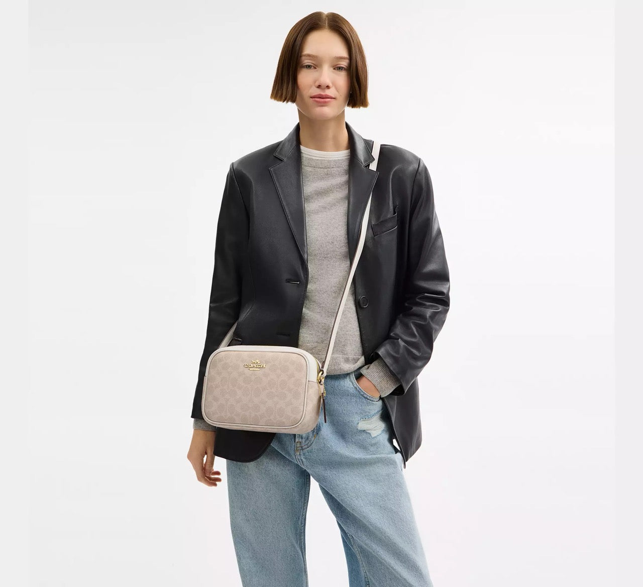 [READY STOCK MY] COACH Jamie Camera Bag In Signature Canvas in Sand/Chalk (CZ186)