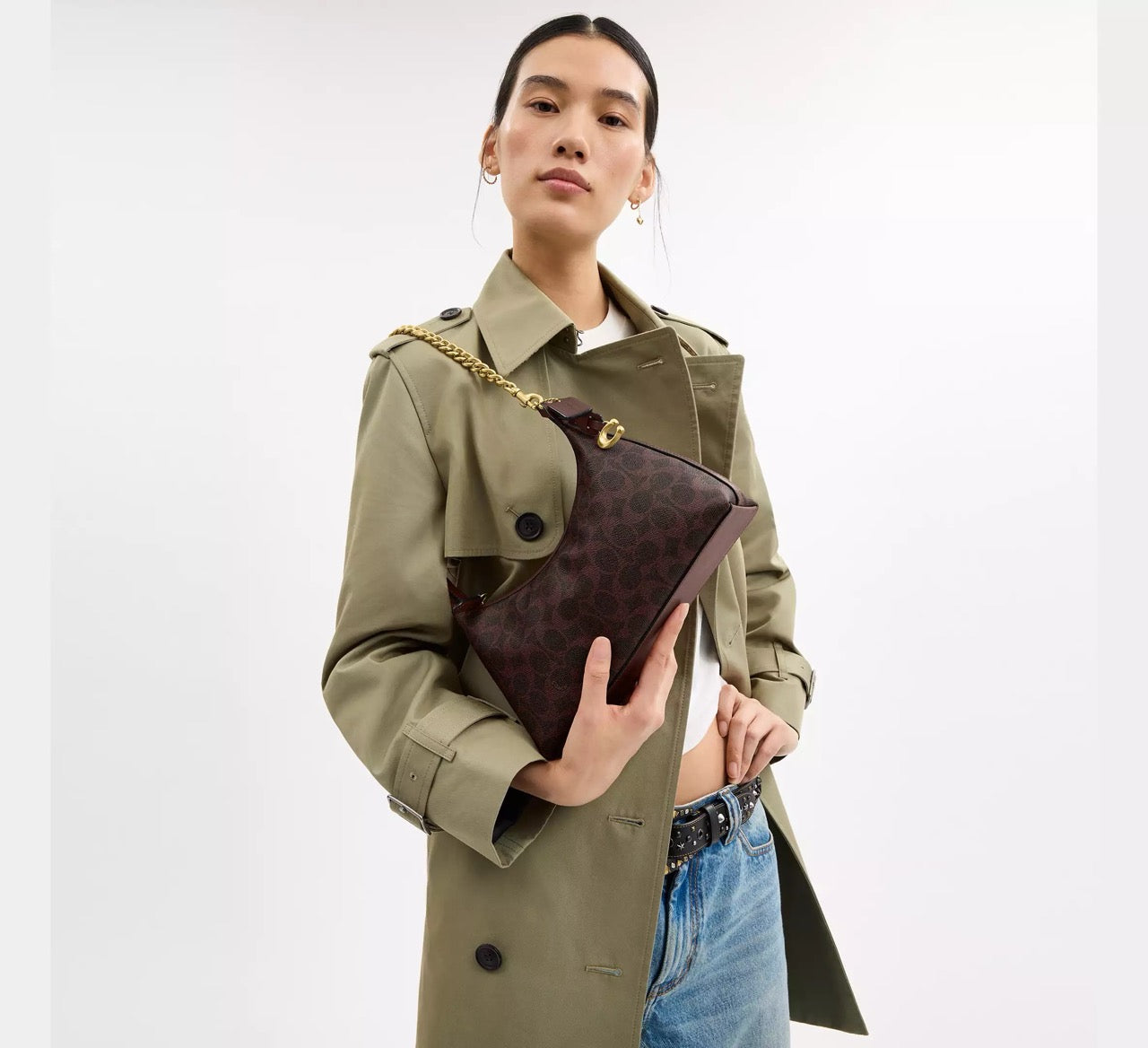 [INCOMING ETA 30 DAYS] COACH Juliet Shoulder Bag 25 In Signature Canvas in Maple (CAM26)
