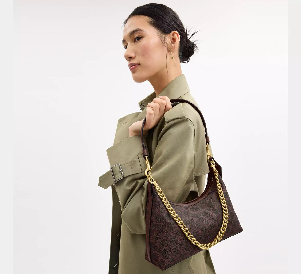 [INCOMING ETA 30 DAYS] COACH Juliet Shoulder Bag 25 In Signature Canvas in Maple (CAM26)