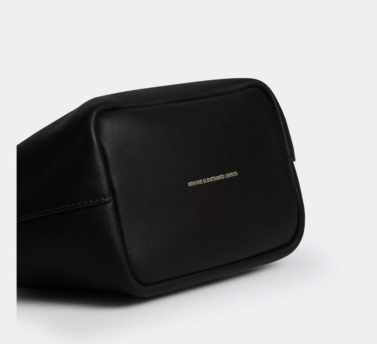 [READY STOCK MY] COACH Kisslock Frame Bag 16 in Black (CCY28)