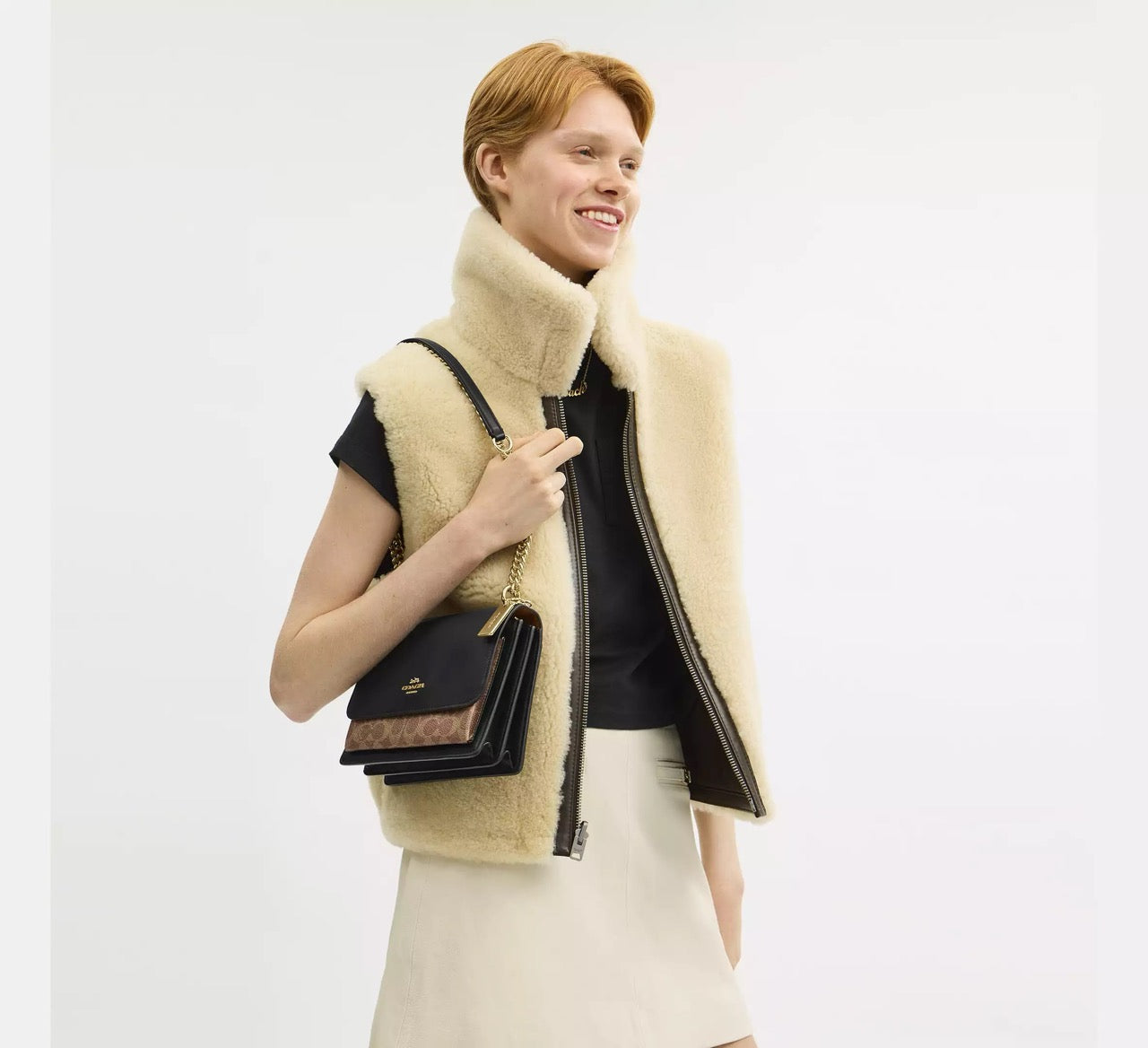 [INCOMING ETA 30 DAYS] COACH Klare Crossbody Bag In Signature Canvas in Tan/Black Multi (CV978)