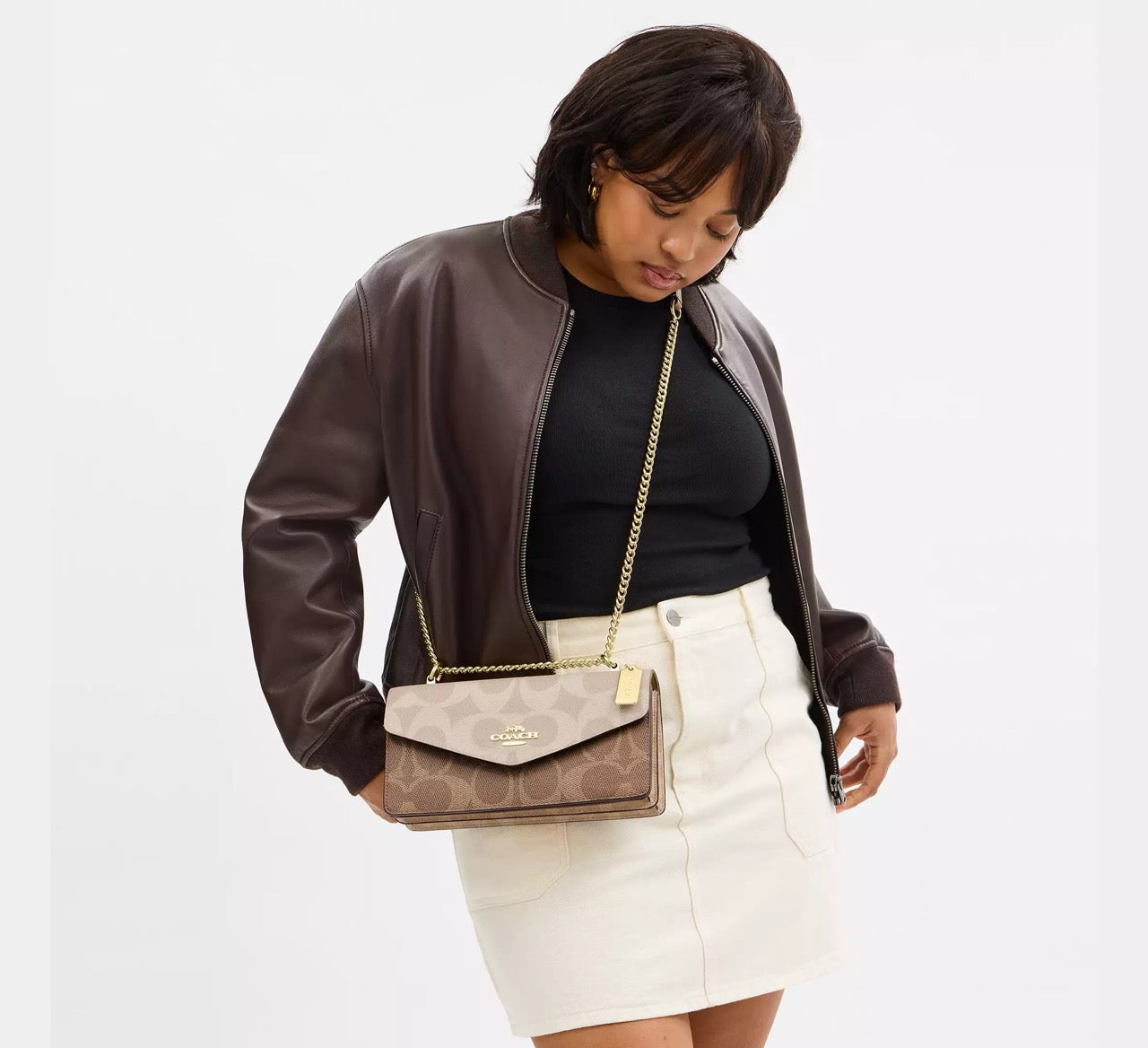 [INCOMING ETA 30 DAYS] COACH Klare Envelope Crossbody Bag In Blocked Signature Canvas in Sand/Tan (CBI99)