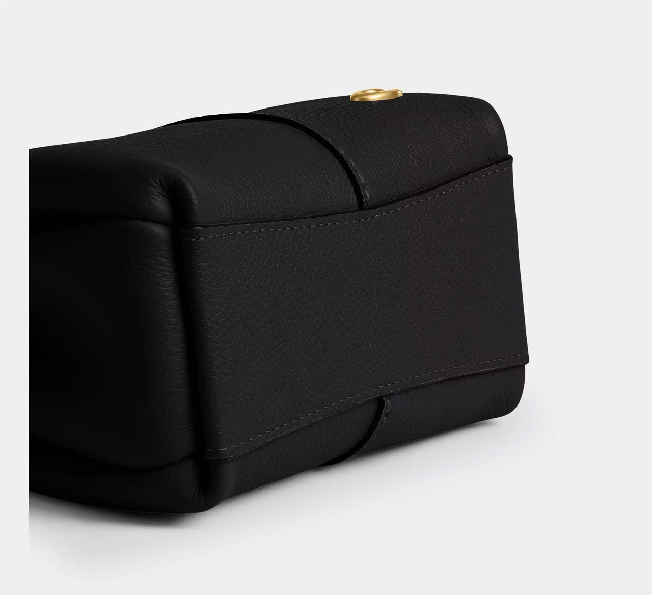 [WEB EXCLUSIVE][INCOMING ETA 30 DAYS] COACH Lana Shoulder Bag 19 in Black (CCY32)