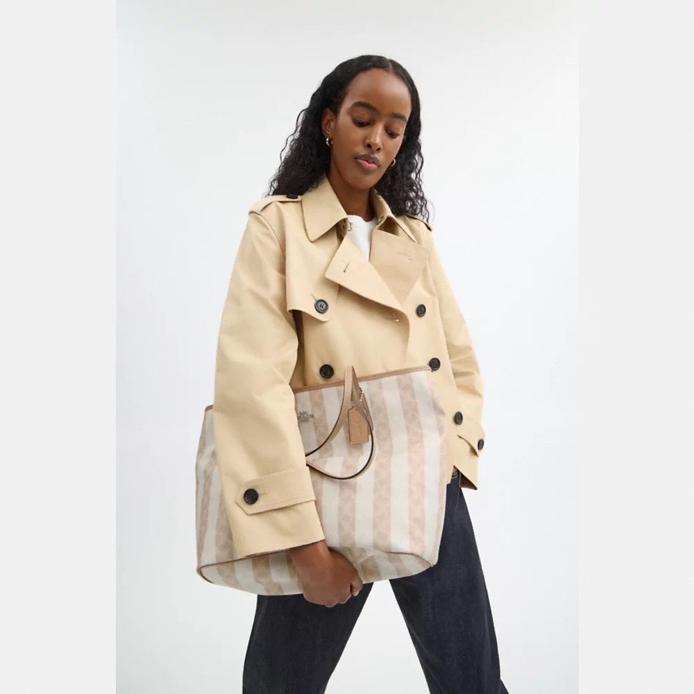 [INCOMING ETA 30 DAYS] COACH Large City Tote Bag In Signature Canvas With Stripe in Sand/Tan (SHW)(CBI03)