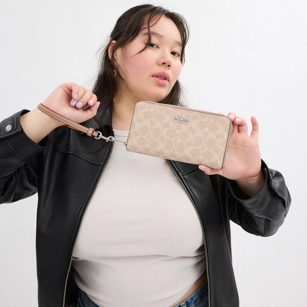 [INCOMING ETA 30 DAYS] COACH Long Zip Around Wallet In Signature Canvas in Silver (CW778)