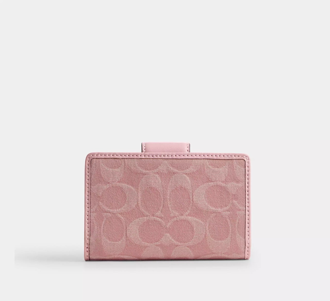 [INCOMING ETA 30 DAYS] COACH Medium Corner Zip Wallet In Signature Denim in Light Pink (CDF13)