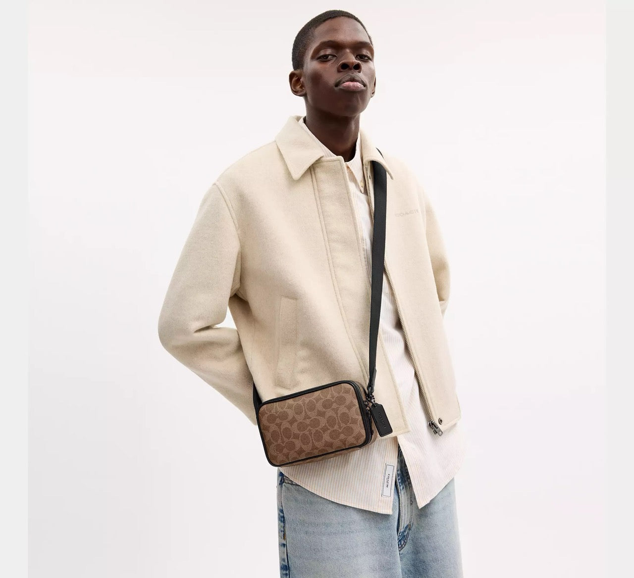 [INCOMING ETA 30 DAYS] COACH Men Colton Crossbody Bag 19 In Signature Canvas in Tan Black (CET55)