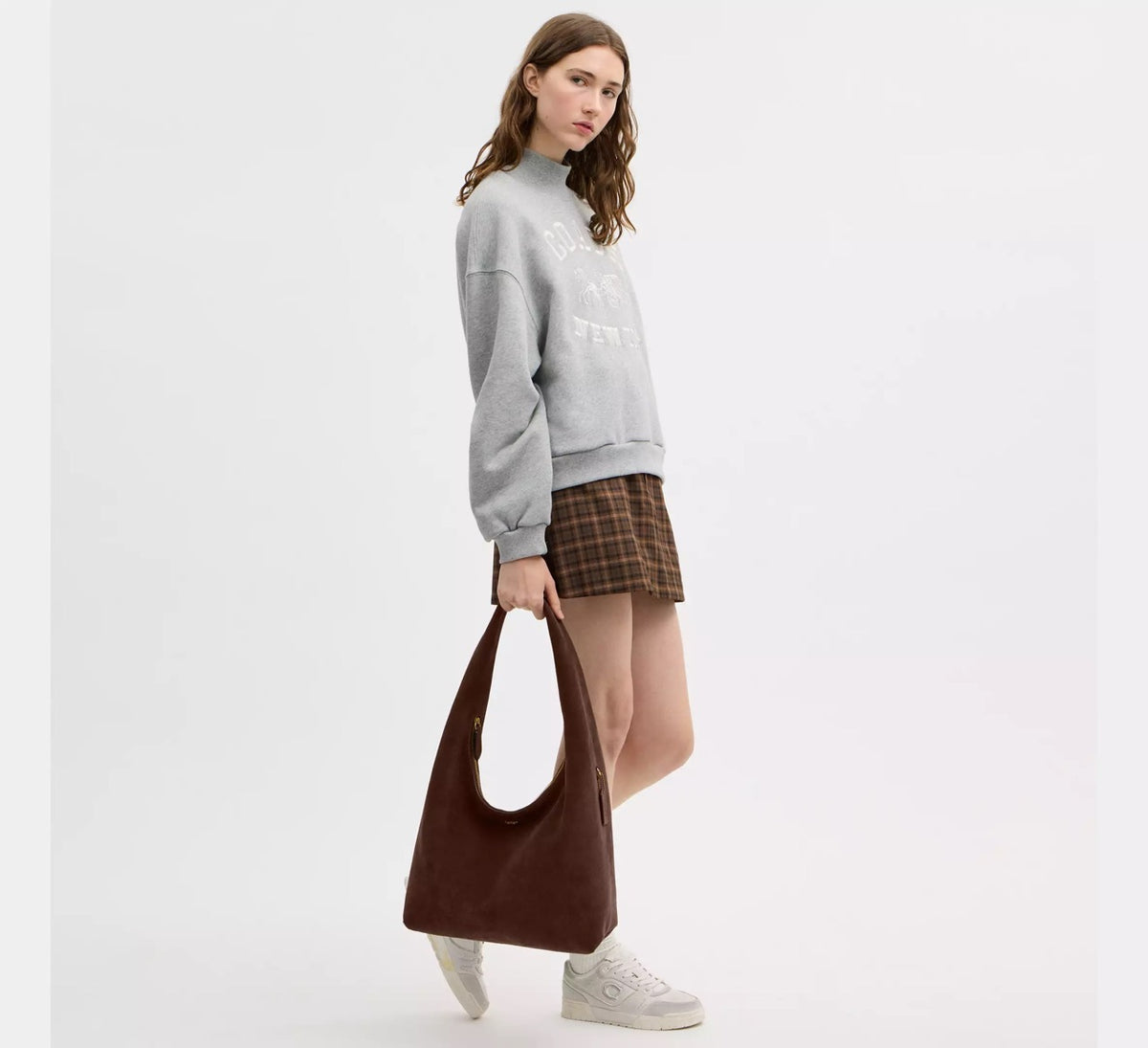 [WEB EXCLUSIVE][INCOMING ETA 30 DAYS] COACH Pillow Brooklyn Shoulder Bag 34 in Dark Chocolate (CFR19)