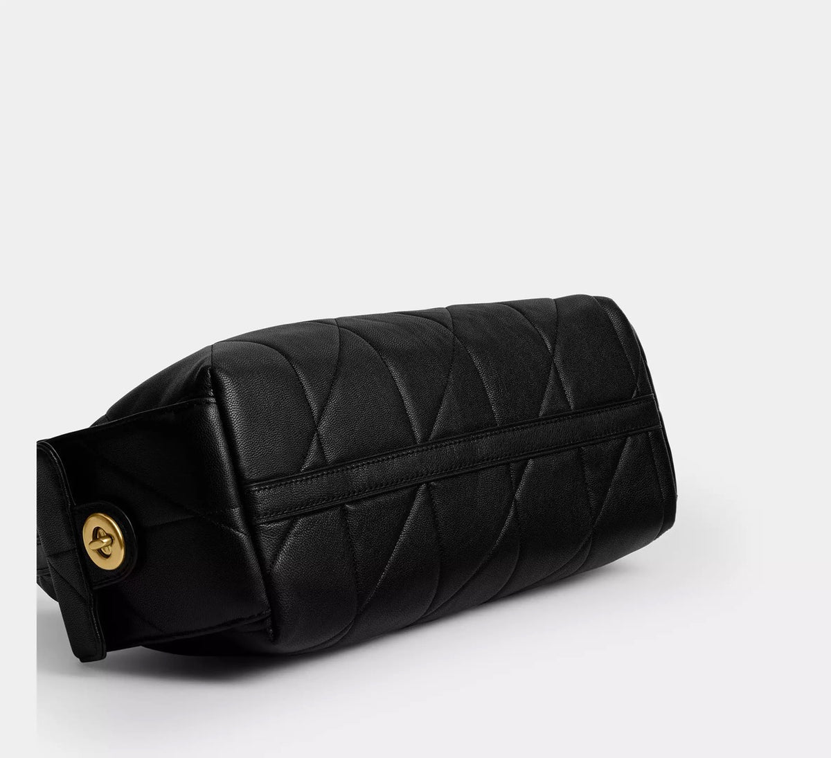 [WEB EXCLUSIVE][INCOMING ETA 30 DAYS] COACH Pocket Juliet Bag 30 With Quilting in Black (CDZ71)