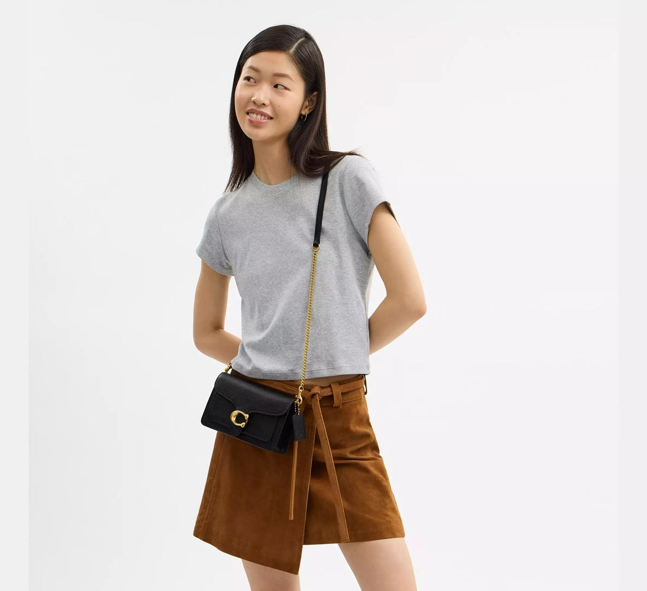 [INCOMING ETA 30 DAYS] COACH Tabby Chain Clutch in Brass/Black (CE772)