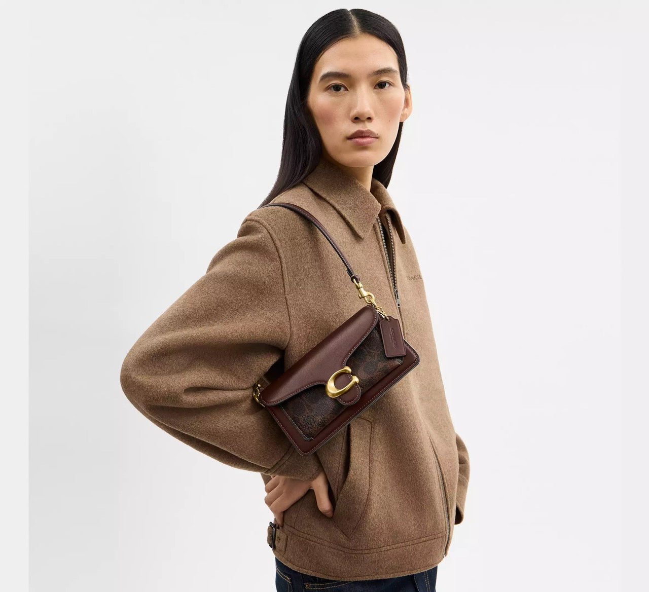 [INCOMING ETA 30 DAYS] COACH Tabby Shoulder Bag 20 In Signature Canvas in Maple (CY200)